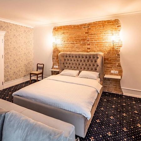 Руська, 4 Apartment Лвив Екстериор снимка