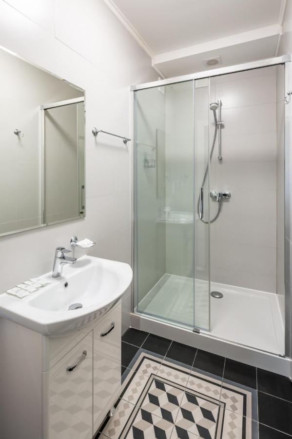 Руська, 4 Apartment Лвив Екстериор снимка
