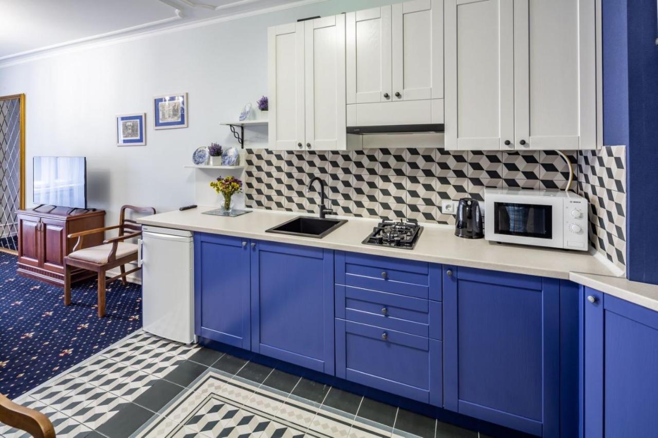 Руська, 4 Apartment Лвив Екстериор снимка